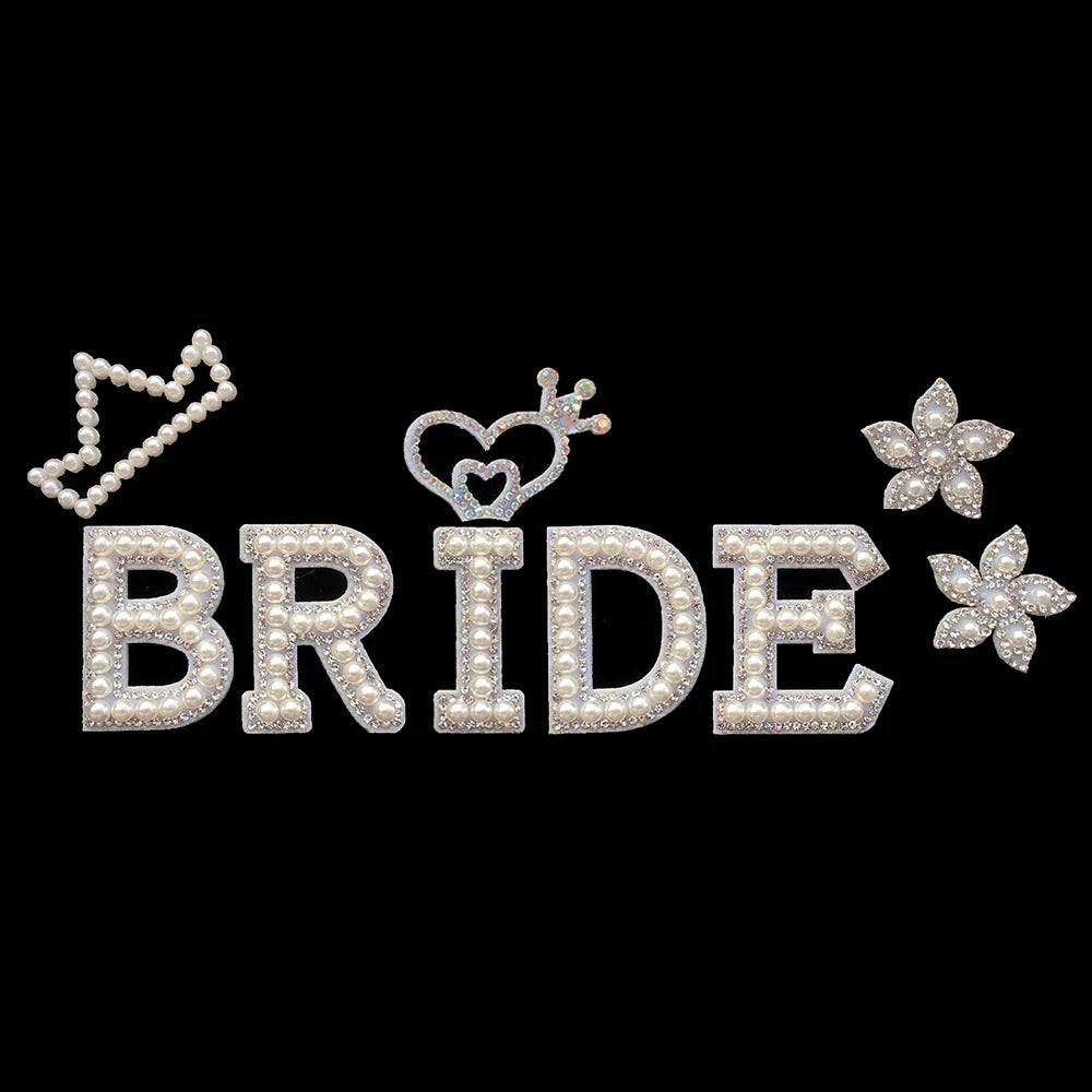 26 Piezas Parches de Letras en Perlas Blancas 3D con Rhinestones para Ropa, Alfabeto Inglés, Aplicación Termoadhesiva, Insignias para DIY