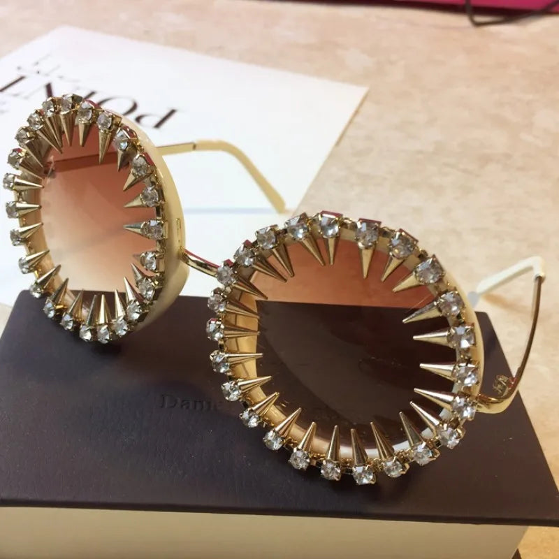 Gafas de Sol Redondas Estilo Punk para Mujer | Retro con Lentes de Metal y Diamante UV400