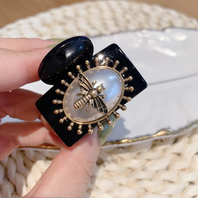 Horquillas Retro de Color Bronce Antiguo, abalorios de abeja, pinzas para el pelo, pinzas para el pelo, horquillas de perlas de lujo, accesorios para la cabeza, regalos Tamaño: 3,3*3cm