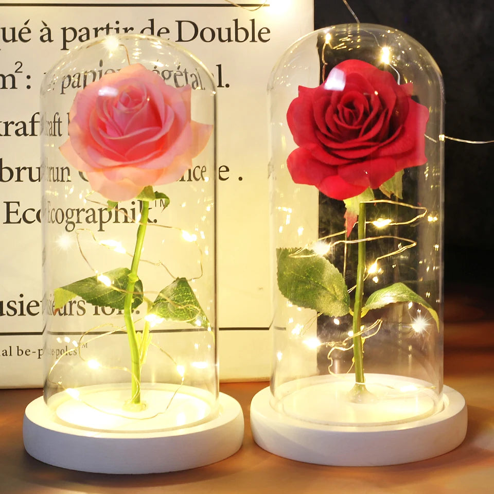 La Rosa LED Encantada Galáctica para Bodas es una hermosa pieza decorativa que combina una cúpula de vidrio con luces LED para crear una atmósfera romántica. Aquí tienes algunas características y especificaciones clave: