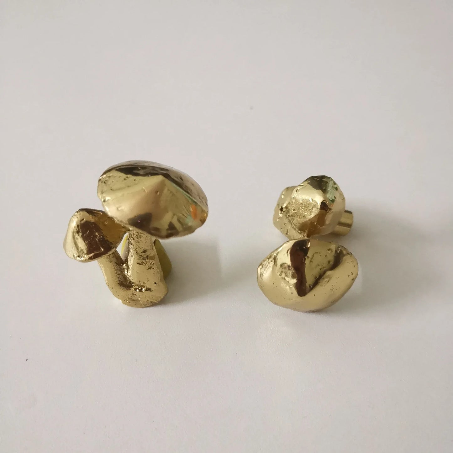 Manija de Latón Macizo para Muebles, Pomo Dorado de Seta para Cajones y Armarios de Cocina, 44x35x32mm