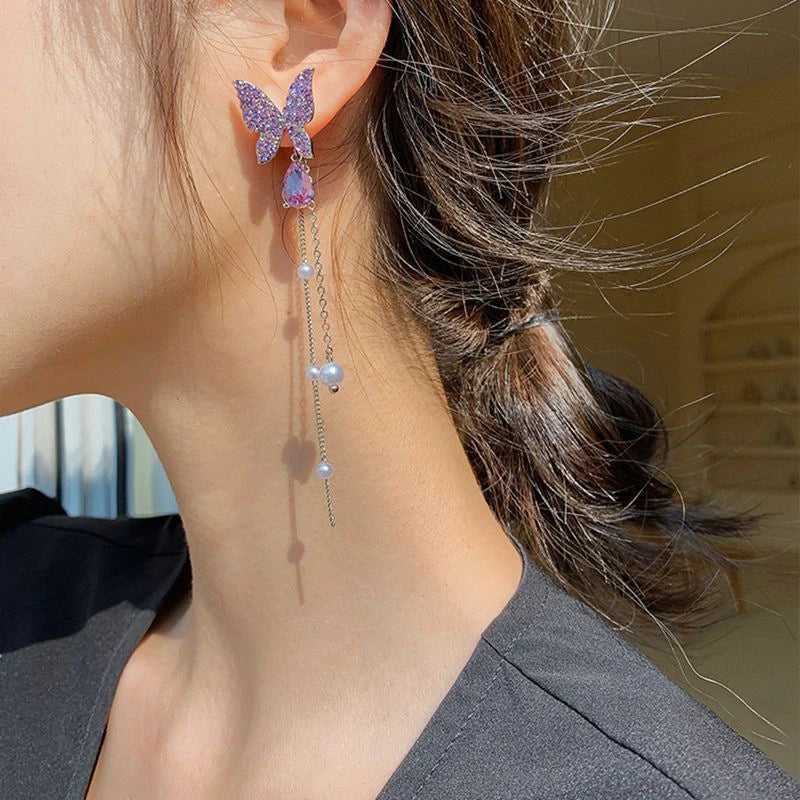 Pendientes de Mariposa con Borla Brillante