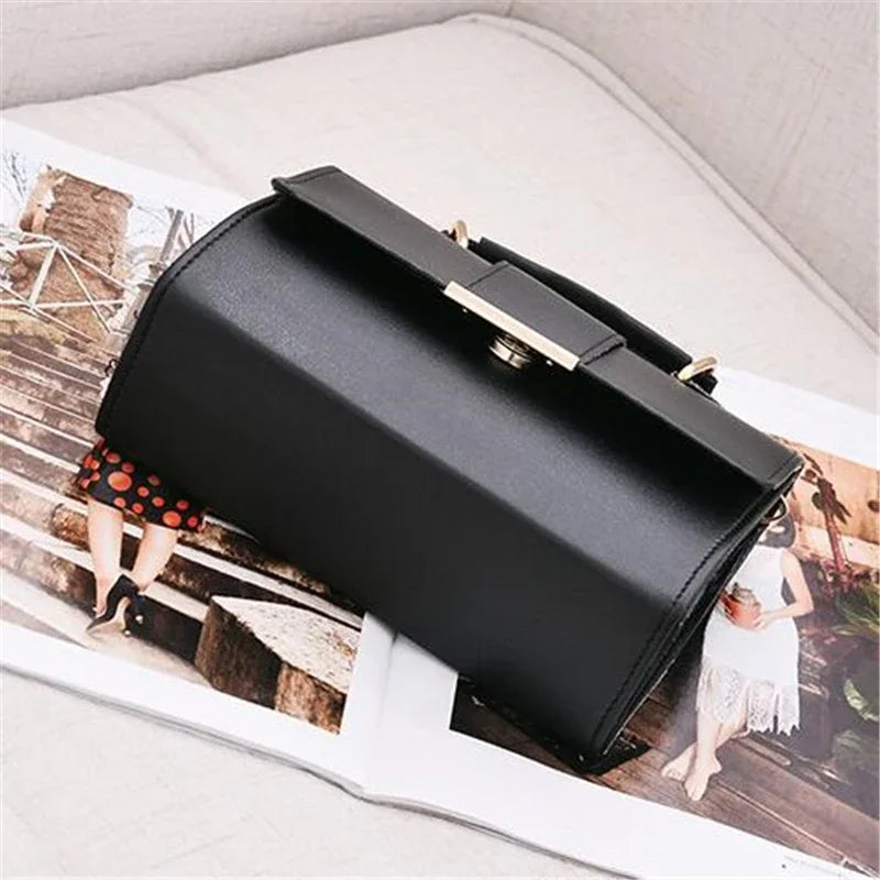 Bolso Retro para Mujer, Bandolera de Mensajero, Alta Calidad en Cuero PU, Nuevo Modelo con Solapa