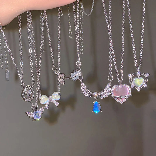 Collar de Pendant de Cristal Y2K con Lazo y Alas de Ángel - Joyería Aesthetic para Mujeres, Cadena Clavicular Trendy