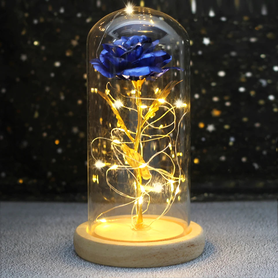 La Rosa LED Encantada Galáctica para Bodas es una hermosa pieza decorativa que combina una cúpula de vidrio con luces LED para crear una atmósfera romántica. Aquí tienes algunas características y especificaciones clave: