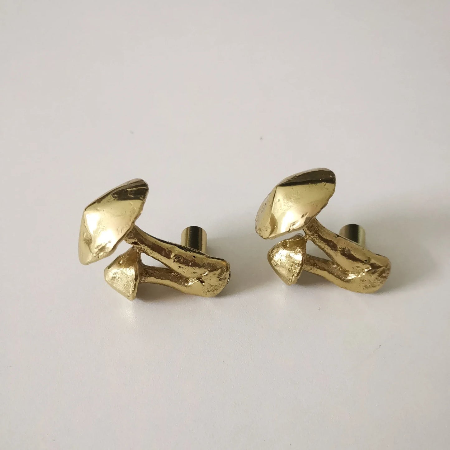 Manija de Latón Macizo para Muebles, Pomo Dorado de Seta para Cajones y Armarios de Cocina, 44x35x32mm