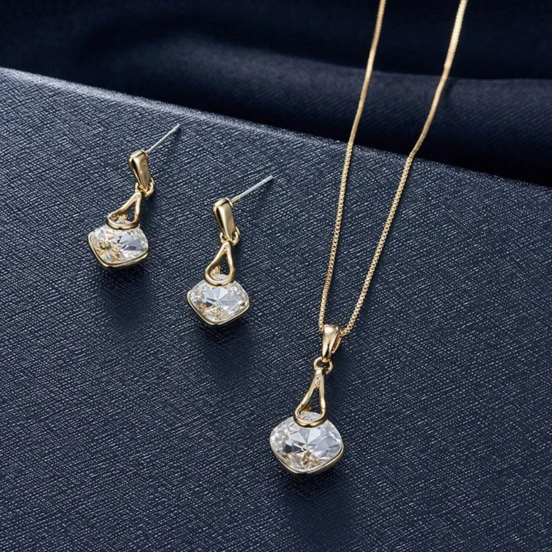 Conjunto de joyería para mujer, pendientes cuadrados de diamantes de imitación, collar con colgante de gota de agua, a la moda