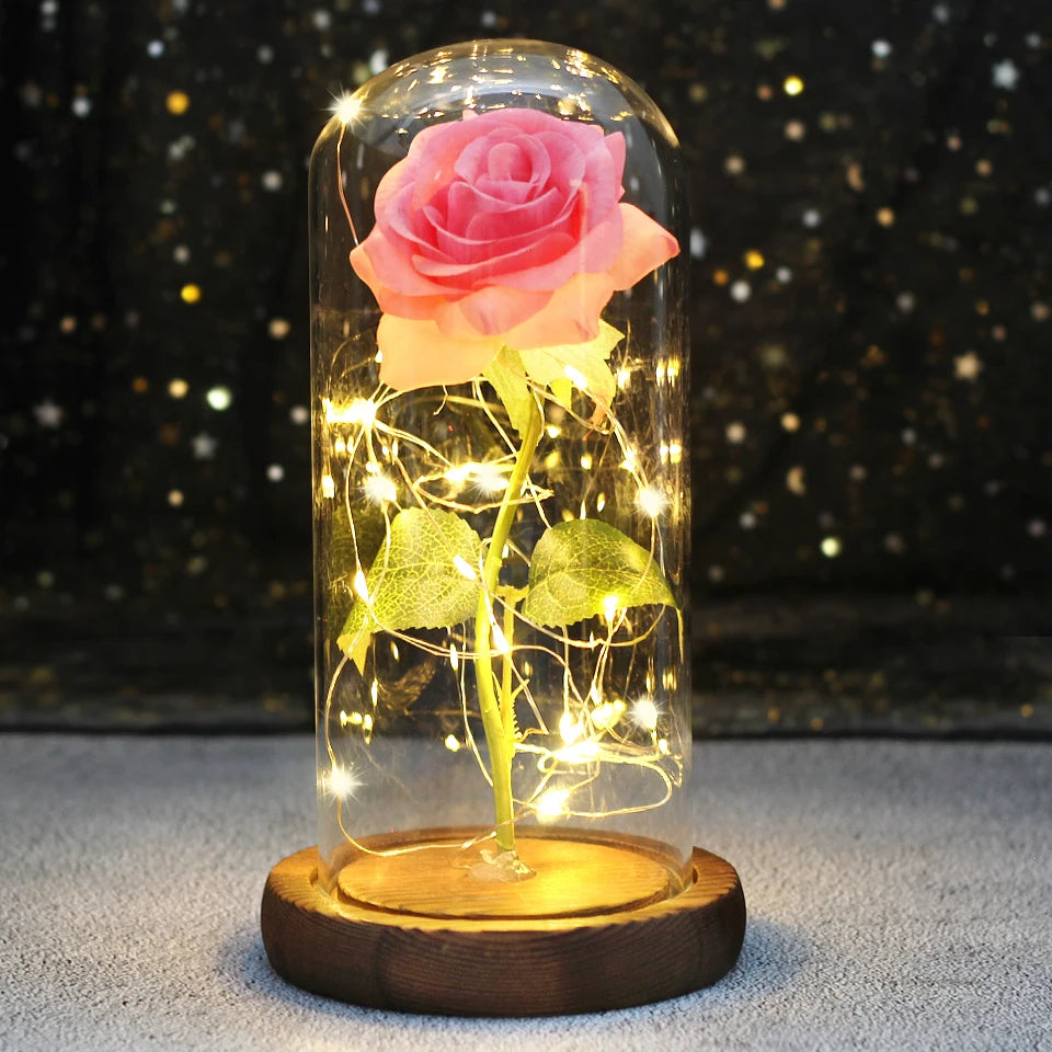 La Rosa LED Encantada Galáctica para Bodas es una hermosa pieza decorativa que combina una cúpula de vidrio con luces LED para crear una atmósfera romántica. Aquí tienes algunas características y especificaciones clave: