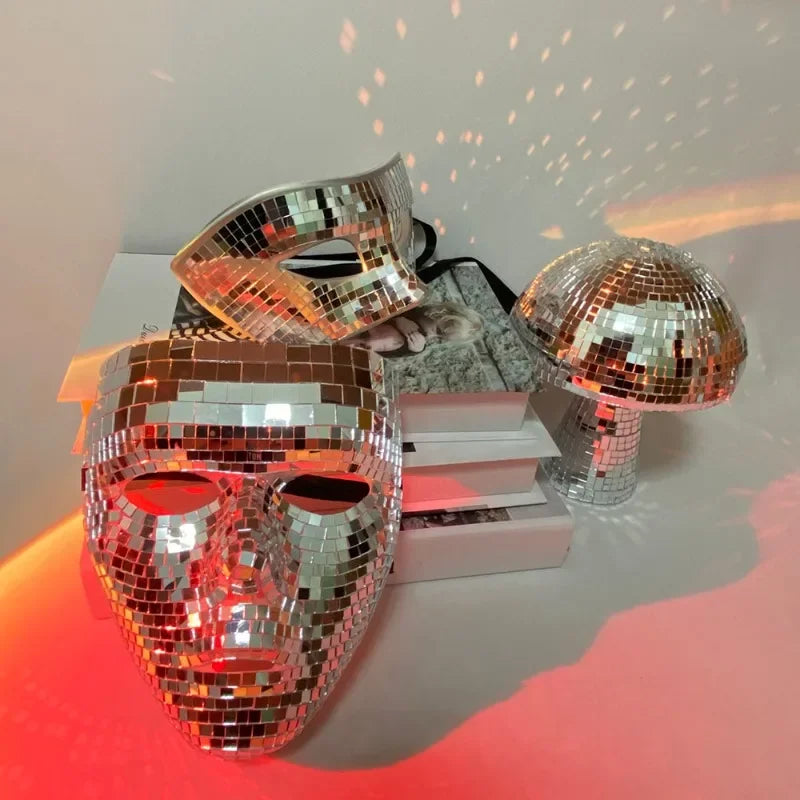 Máscara Brillante de Esfera Disco con Efecto Espejo - Ideal para Fiestas de Halloween y Mascaradas