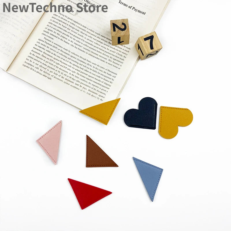 Marcador de Páginas de Corazón en Cuero PU - Original para Lectura, Material Escolar y Regalo para Estudiantes