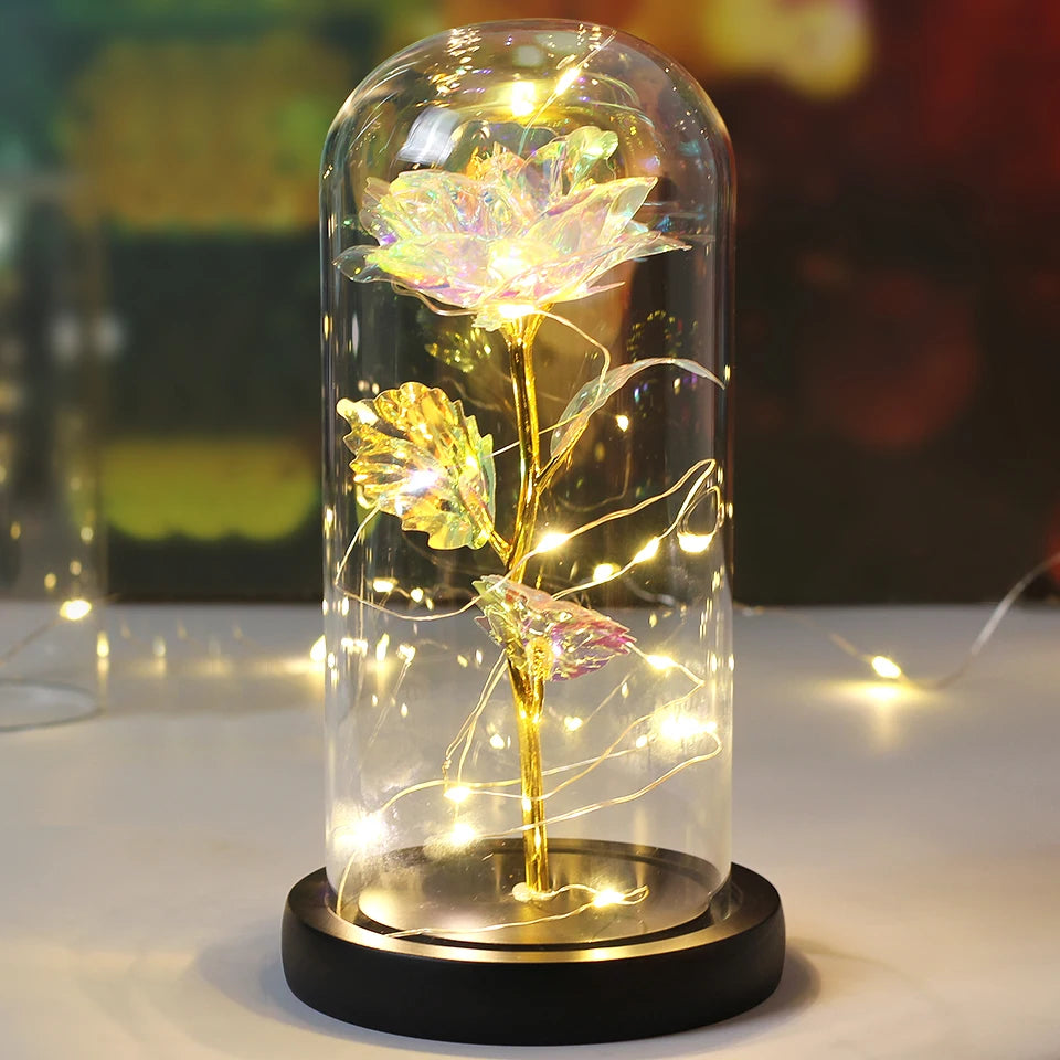 La Rosa LED Encantada Galáctica para Bodas es una hermosa pieza decorativa que combina una cúpula de vidrio con luces LED para crear una atmósfera romántica. Aquí tienes algunas características y especificaciones clave: