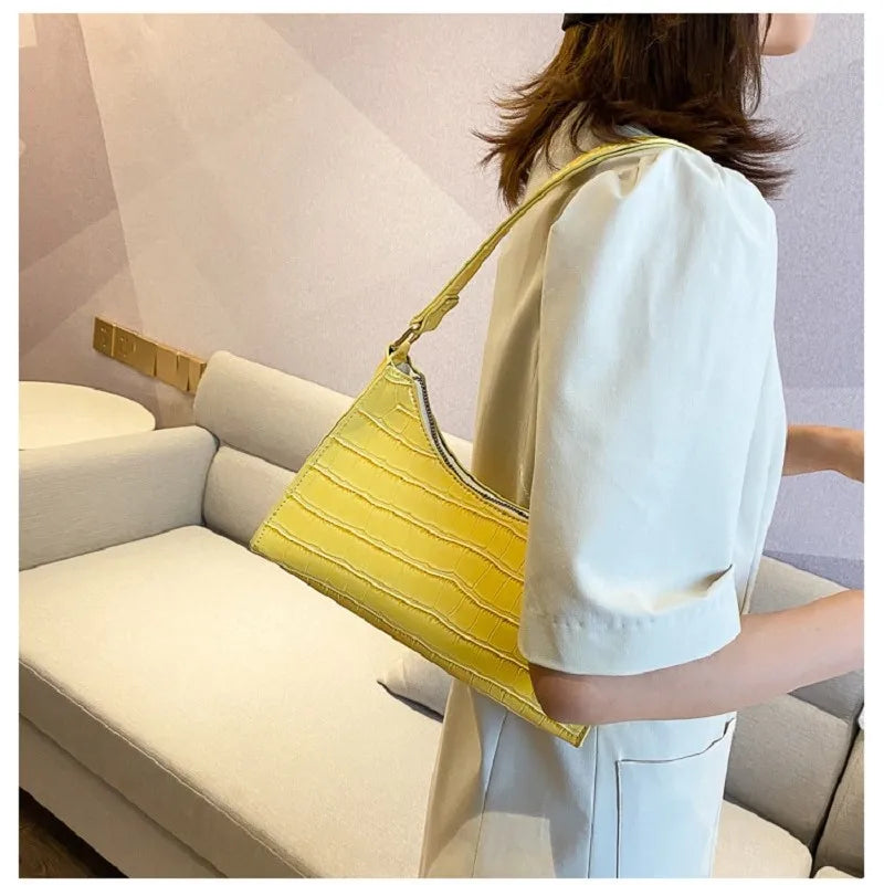 Bolso de Compras Retro y Casual para Mujer – Tote de Cuero PU con Cadena Elegante