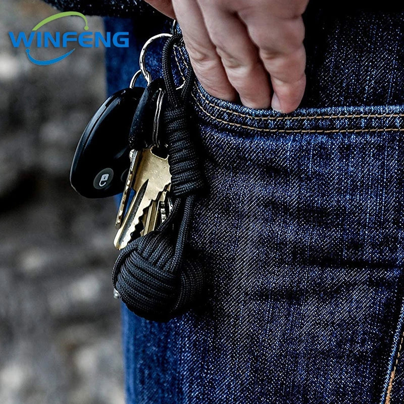 Llavero de puño de mono con cordón de autodefensa para mujer, protección de seguridad al aire libre, bola de acero Personal, arma de supervivencia