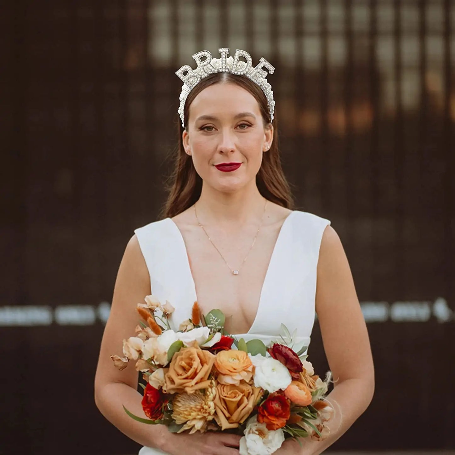 Diadema de Perlas "Bride to Be" – Corona para Fiesta de Despedida de Soltera, Boda y Bridal Shower