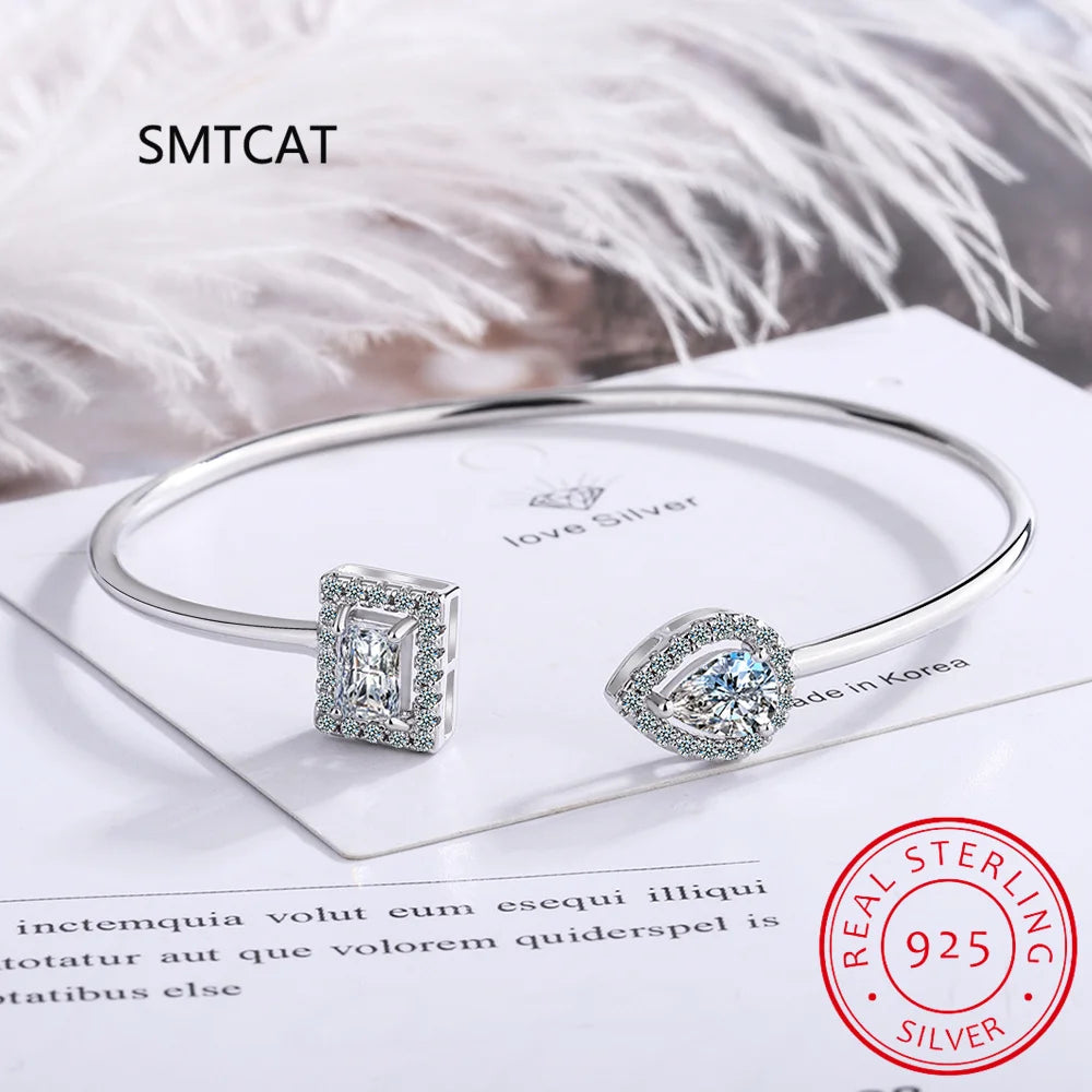 Brazalete de Gota de Agua de Diamante de Moissanita de Corte Radiante en Plata de Ley 925 para Mujer