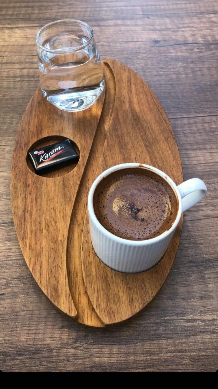 Tabla Gourmet de Madera Natural de Pino 20x30 cm Personalizada con Marca | Ideal para Restaurantes, Regalos Empresariales y Eventos