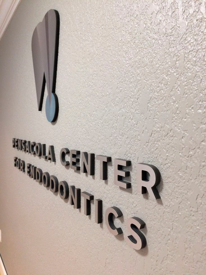 Letrero Personalizado en Corte CNC | Tu Marca en Diseño Único y Decorativo