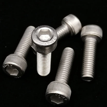Kit de Tornillos y Tuercas de Acero Inoxidable 304 M1.6 M2 M2.5 M3 M4 M5 - 400/650/1140/2100 Piezas con Juego de Llaves Hexagonales