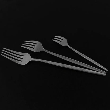 Set de Cubertería de Lujo Negro 18/10 de Acero Inoxidable | Juego de Cubiertos para Cena, Postre y Té