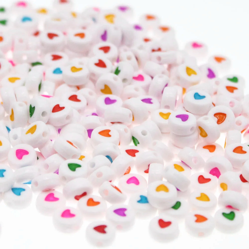 Cuentas Redondas Planas de Acrílico para Manualidades y Joyería de Moda - Corazón de Amor, 100 Piezas