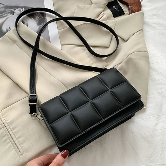 Bolso Bandolera de Cuero PU para Mujer - Diseño Moderno con Estilo Acolchado - Bolso de Mano Compacto para Viajes y Uso Diario (20.5 x 12 x 7 cm)