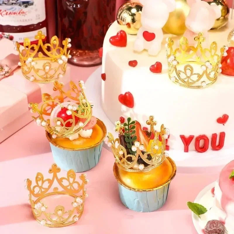 Mini Corona de Decoración para Pasteles - Tiara de Perlas para Cumpleaños y Bodas (20/1 Pcs)