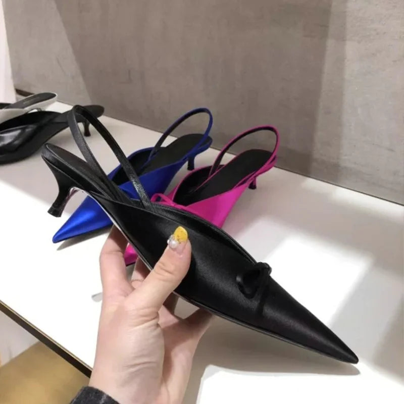 Sandalias con Tacón Alto de Satén y Lazo en Color Rosa Fucsia - Zapatos Sexy de Punta con Correa Trasera, Tacón Aguja, para Mujer