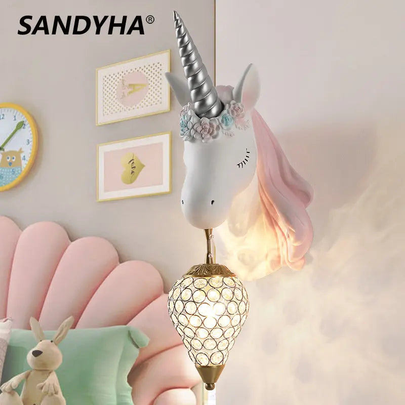 Lámpara de Pared Nórdica con Diseño de Unicornio en Cristal - Iluminación LED para Dormitorio Infantil, Mesita de Noche y Decoración de Hogar
