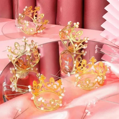 Mini Corona de Decoración para Pasteles - Tiara de Perlas para Cumpleaños y Bodas (20/1 Pcs)