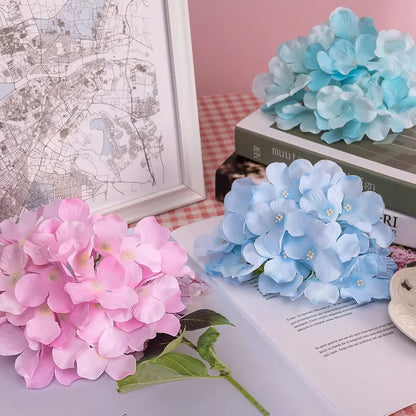 Decoración de Boda con Flores Artificiales de Hortensia de Seda - Ramos Vivos Blancos para Bodas y Eventos (13-15cm)