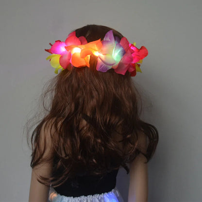 Diadema con corona de flores LED - Lei hawaiano iluminado para mujeres y niñas | Perfecto para fiestas, festivales, bodas y más