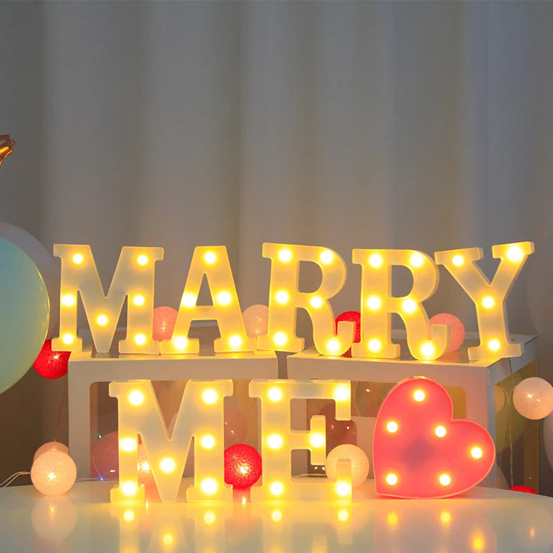 Lámparas LED de Letras y Números, Luz Nocturna con Pilas para Bodas, Cumpleaños, Navidad, Fiestas y Decoración del Hogar