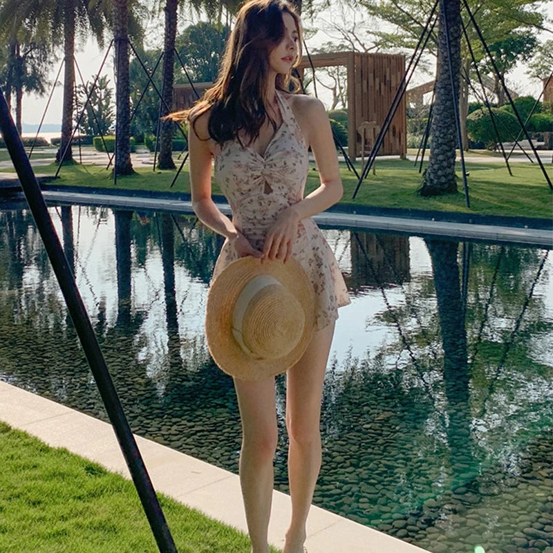 Traje de Baño Entero para Mujer - Estilo Cuello Halter, Cute y Sexy, Ajuste de Cintura Alta, Ideal para Playa y Verano