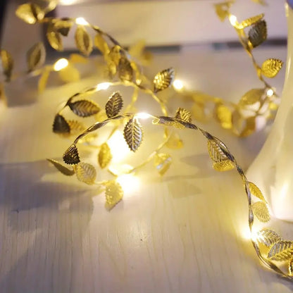 1PC 2M 20LED Luces de Hilo de Hojas Doradas - Cadena de Luces LED de Cobre con Batería para Decoración de Bodas, Fiestas y Navidad