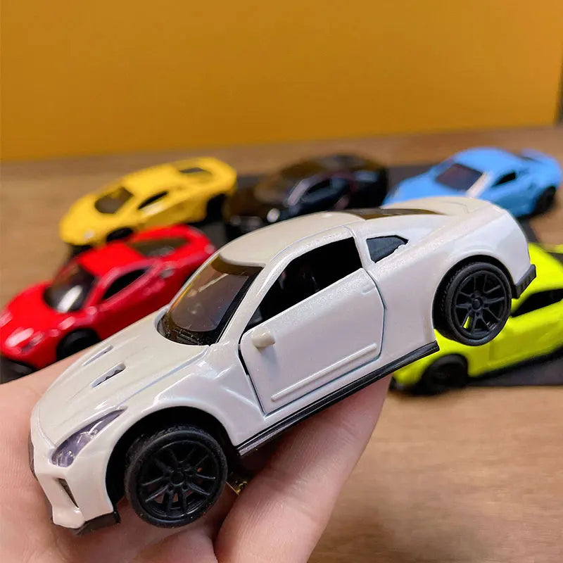 Coche de Metal Diecast 1:43 Modelo Deportivo con Puertas Abiertas, Juguete Pull-Back para Niños, Adorno de Automóvil