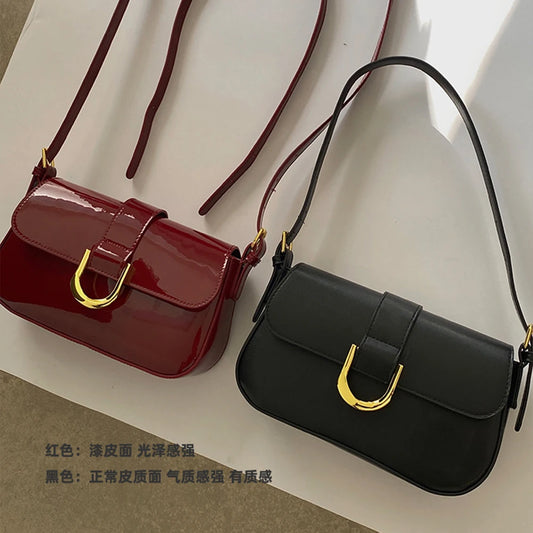 Bolso de hombro de charol Retro para mujer, bandolera con solapa de lujo, color sólido, rojo