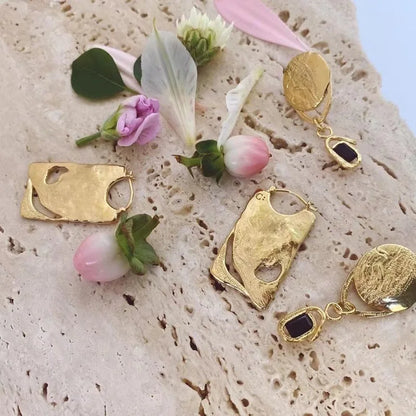Pendientes Geométricos Huecos de Metal Plegado Estilo Coreano para Mujer y Niña - Joyería Antigua para Fiestas y Regalos