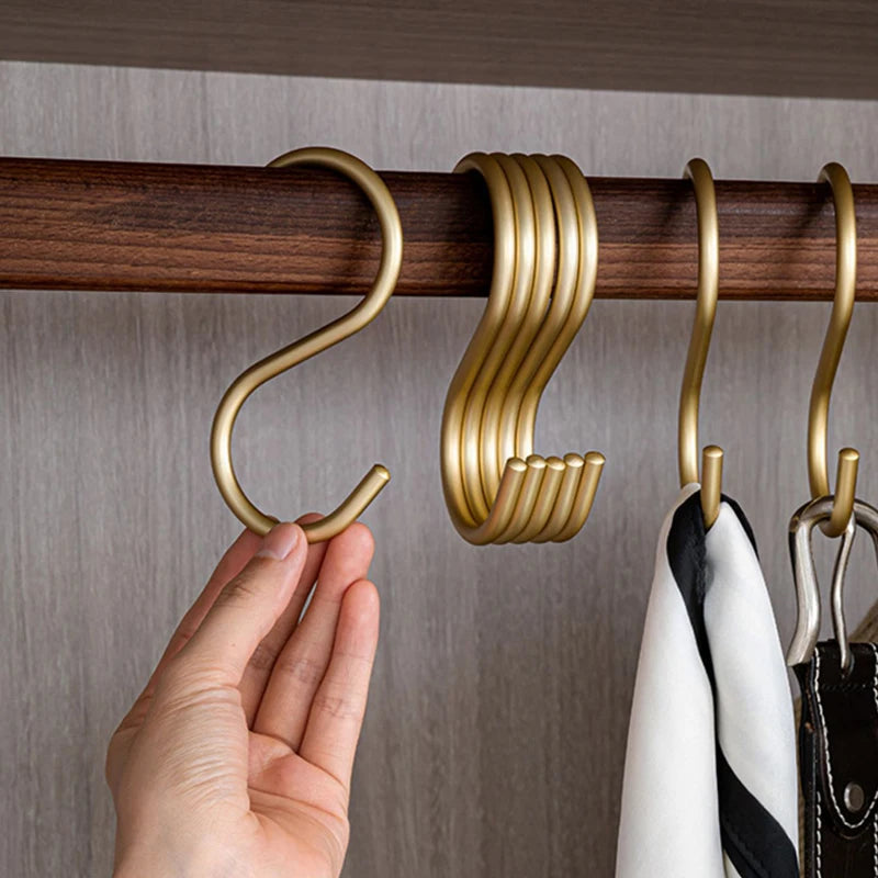 Ganchos de Aleación de Aluminio en Forma de S – Colgador Práctico para Ropa y Cocina, Juego de 5 Piezas