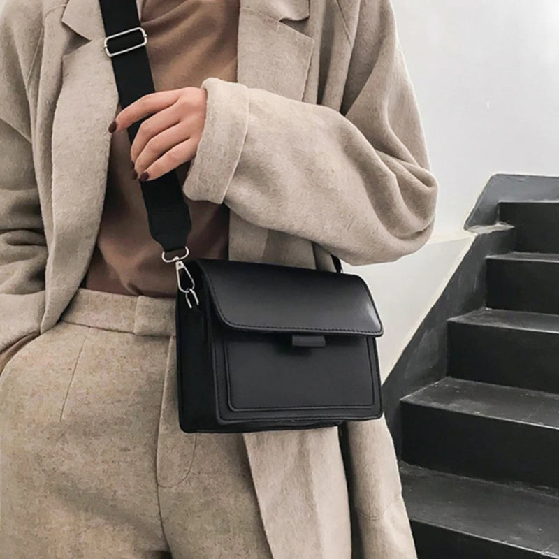 Bolso Cuadrado Pequeño para Mujer Retro Versátil con Correa Ancha de Hombro y Gran Capacidad