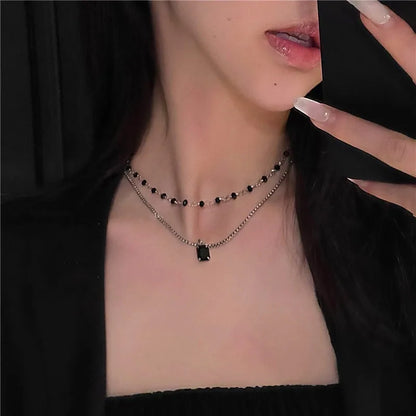 Gargantilla de Doble Capa para Mujer - Collar de Cuentas Geométrico Color Plateado - Regalo Ideal para Amigas - Joyería al por Mayor