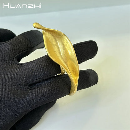 Anillo de Metal con Forma de Hoja Exagerada para Mujer - Joyería Abierta de Estilo Punk Vintage