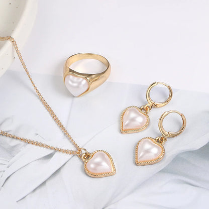 Conjunto de 3 piezas de joyería de perlas para mujer: Anillo de Corazón Coreano, Colgante, Collar y Pendientes de Aro