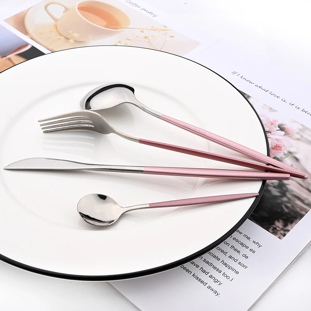 Set de Cubiertos Drmfiy Rosa y Plateado de Acero Inoxidable | Cuchillo, Tenedor, Cuchara y Cucharita | Cubertería de Alta Calidad para Cocina y Viajes