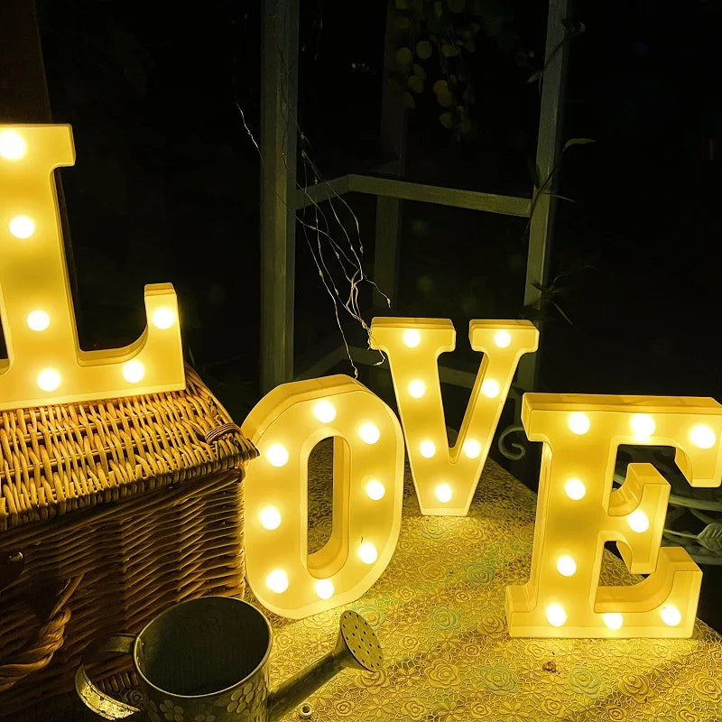 Lámparas LED de Letras y Números, Luz Nocturna con Pilas para Bodas, Cumpleaños, Navidad, Fiestas y Decoración del Hogar