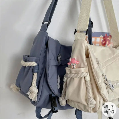 Bolso Bandolera de Nylon  – Gran Capacidad, Retro y Versátil