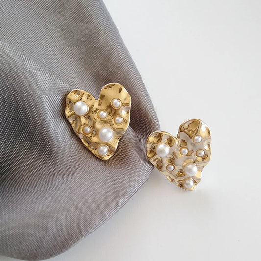 Pendientes de tuerca de metal con perlas de imitación, joyería geométrica romántica linda, fiesta vintage, corazón de amor dorado, nueva moda