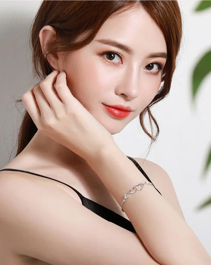 Pulsera de Plata de Ley 925 con Diseño de Corazón para Mujer - Brazalete Romántico de Cristal de Lujo, Ideal para Fiesta, Boda y Regalo de Joyería Original