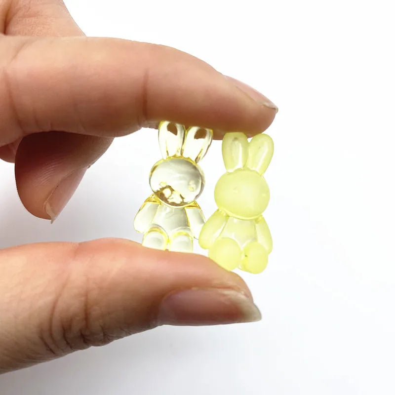Set de 10 Figuras Transparentes de Acrílico para Anillos y Pulseras DIY - Osito, Conejo y Arcoíris - Ideal para Manualidades y Regalos Hechos en Casa