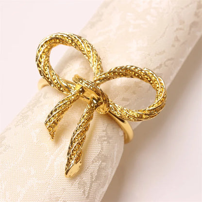 Anillo de Servilleta Dorado con Pajarita | Servilletero de Restaurante Occidental | Decoración Elegante para Bodas y Fiestas