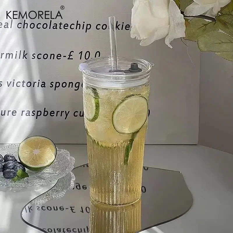 Vaso de Vidrio Acanalado 500/600ml con Tapa y Paja | Vaso para Cócteles, Cerveza, Café Helado, Jugo, Té y Agua